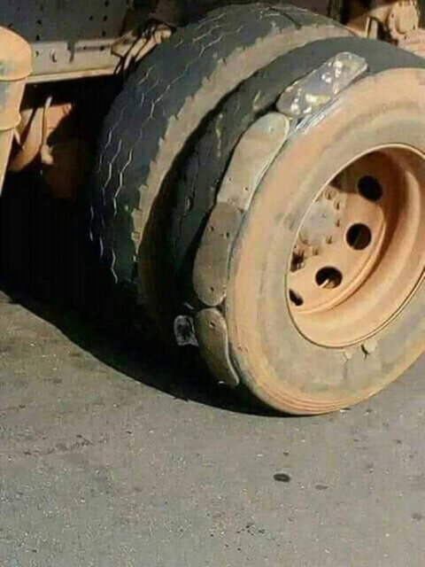 pneus africains.jpg