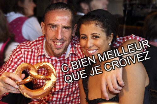 Les-Ribery-et-le-bretzel-geant.jpg